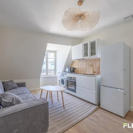 Bright T2 Near Grands Boulevards 10th Apartment *